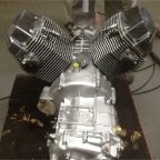 Guzzi nachher Glasperlen 1.JPG